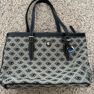 Dooney & Bourke logo tote, black